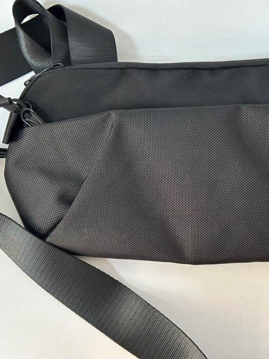 aer Other - Aer Day Sling 2 Black Waist Bag Crossbody Sling Unisex